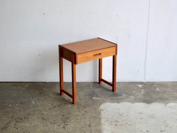 Side Table(58)