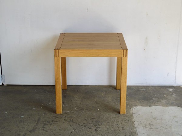 Side Table  (1) / Olle Andersson