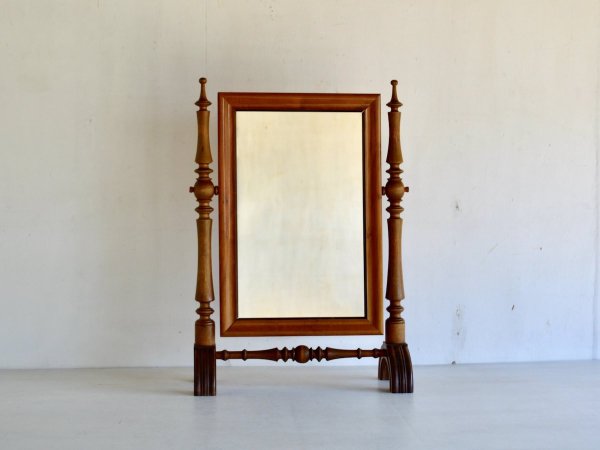 Table Mirror (2)