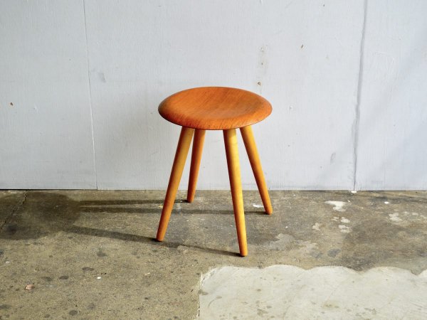 Stool (96)