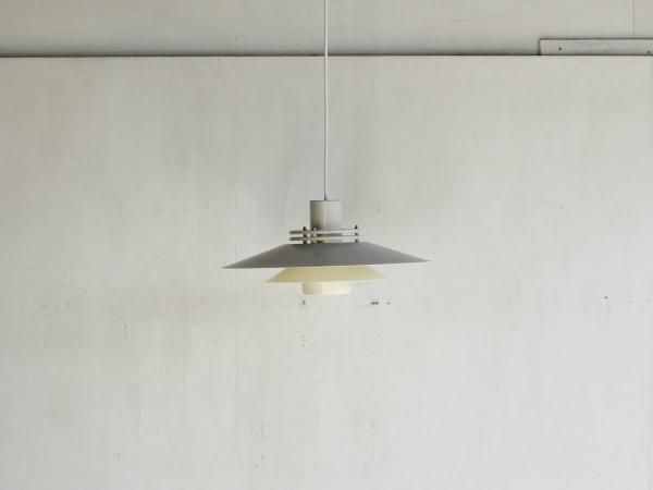 Pendant Lamp (304)