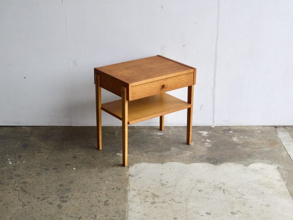 Side Table (84)