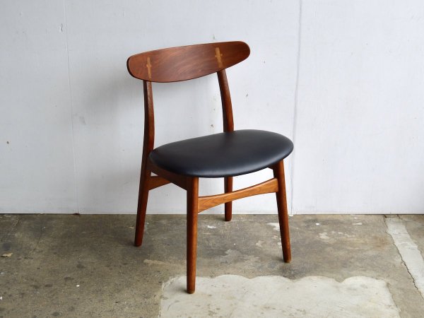 Chair (1) / CH30
