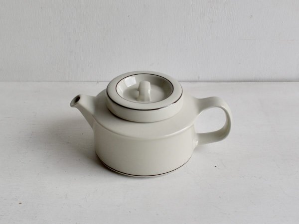 Tea Pot / Fennica