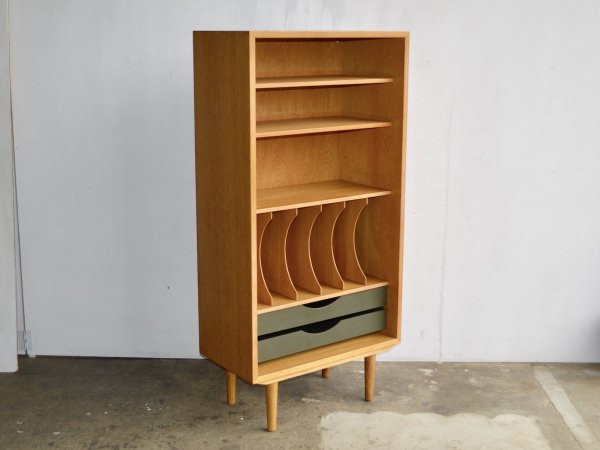 Bookshelf (10) / Karl Andersson & Soner