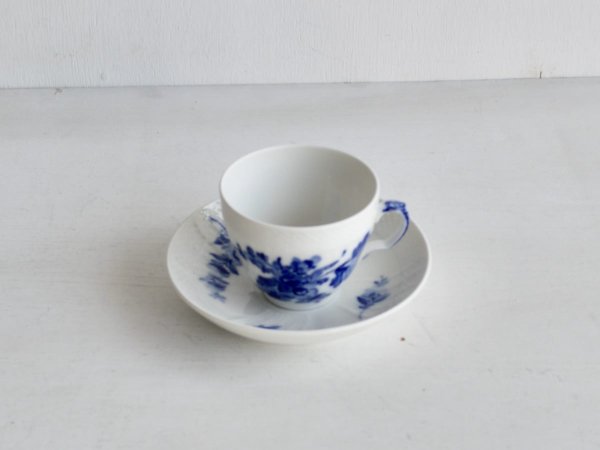 Coffee Cup & Saucer / Blue Flower