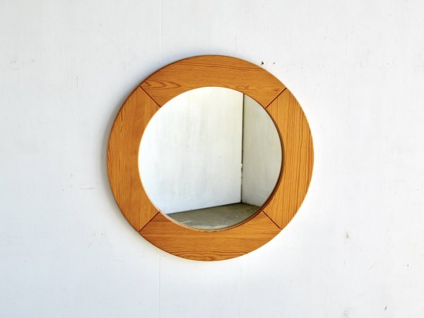 Mirror (47)