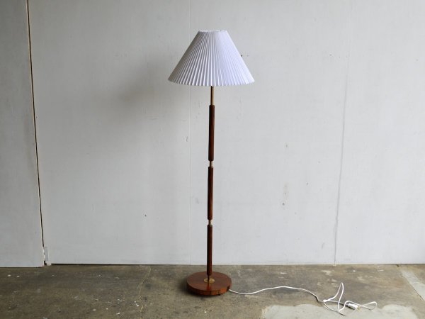 Floor Lamp (87)