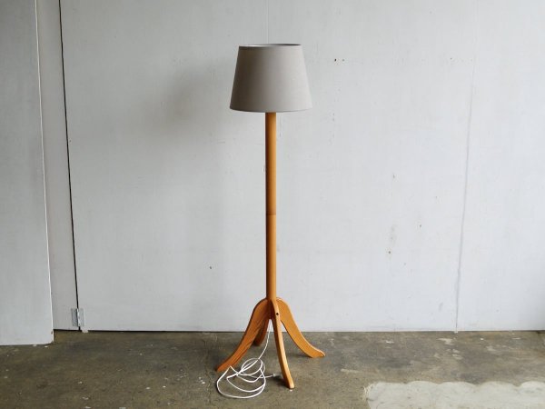 Floor Lamp (92)