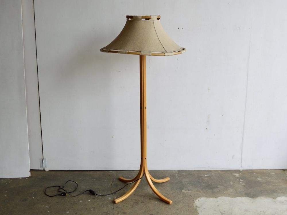 Floor Lamp (95) / Anna Ehrner - TRAM Floor Lamp (95) / Anna Ehrner - TRAM