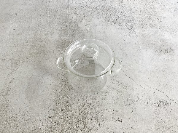 Glass Pot ( 2 )