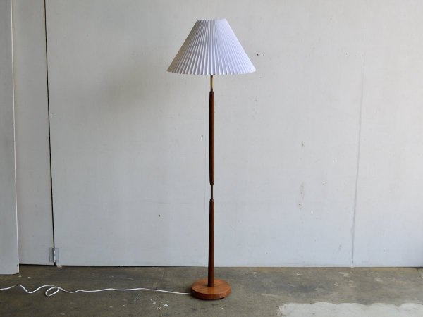 Floor Lamp (97)