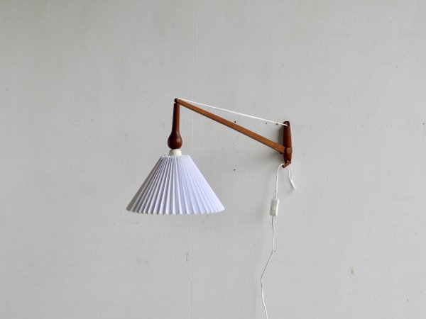 Wall Lamp (236) / LUXUS