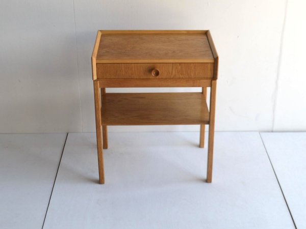Side Table  (114)