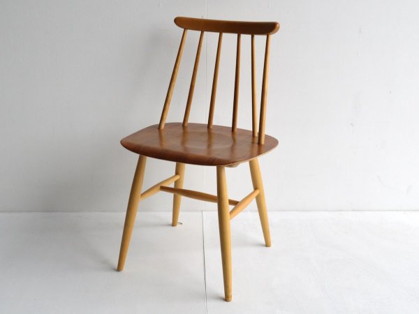 Chair (3)  / Fanett