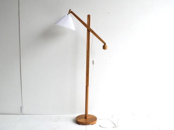 Floor Lamp (104)