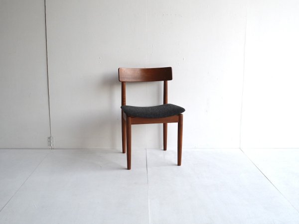 Chair (1) /  Nils Jonsson