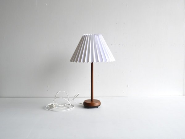 Desk Lamp (256)