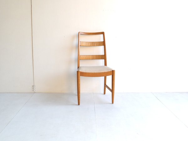 Chair (1) / Berti Fridhagen
