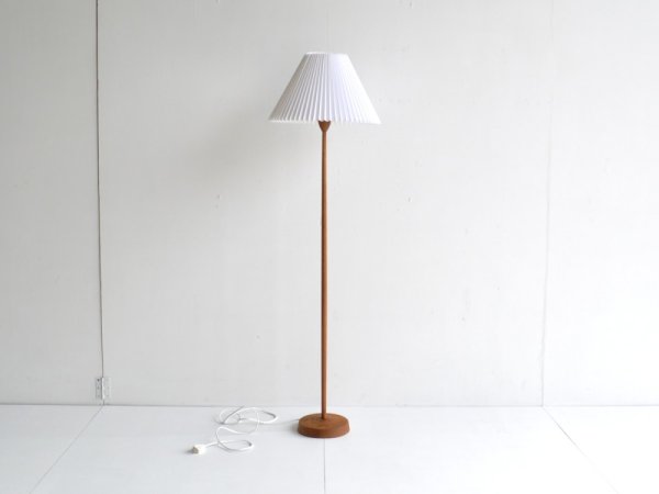 Floor Lamp (117)/ LUXUS