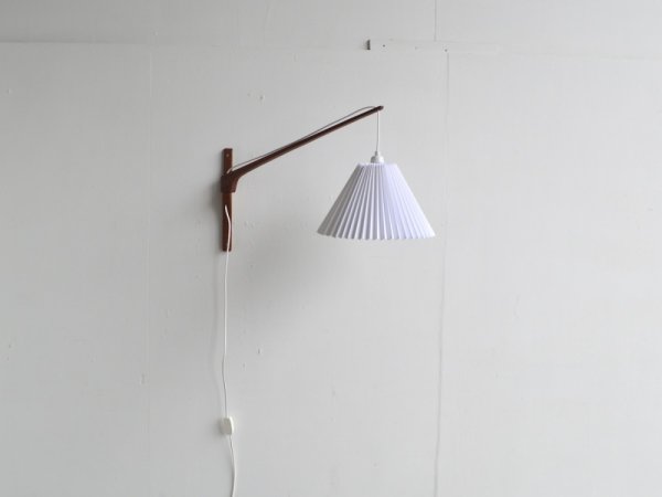 Wall Lamp (256)