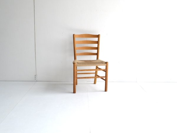 Chair (9)  / Kaare Klint