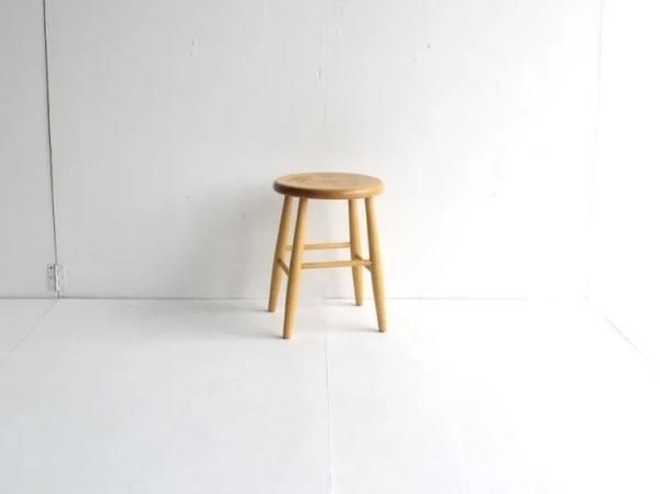 Stool (133)