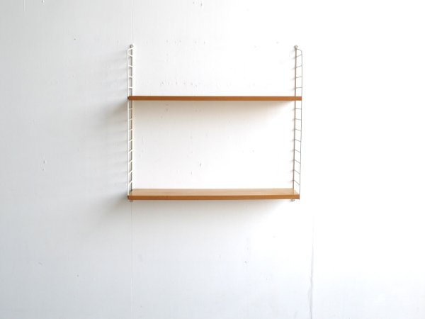 Wall Shelf (93) / String