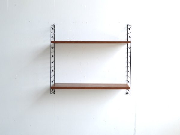 Wall Shelf (96) / String