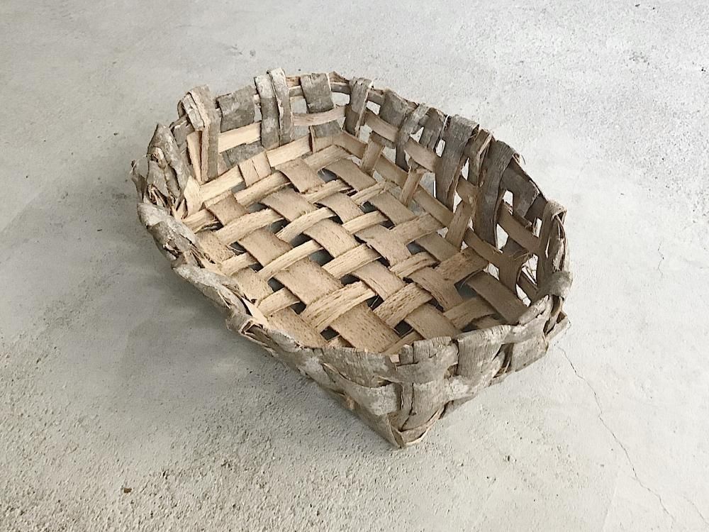 大きな自然木切株 変木 奇形木 くり抜き バスケット籠 カゴ 花籠果物籠オブジェ fit=scale-down,w=1200