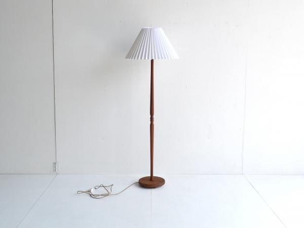 Floor Lamp (137)