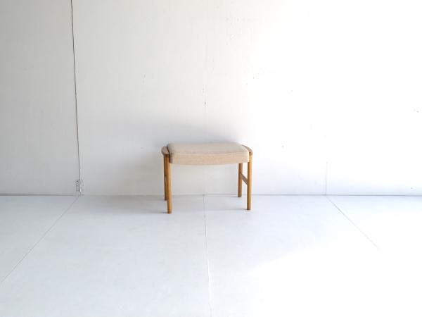 Stool (137)