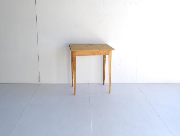 Desk (8)