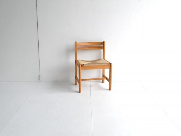Chair (1) / Assebo