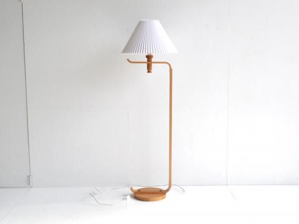 Floor Lamp (152) / HANS-AGNE JAKOBSSON