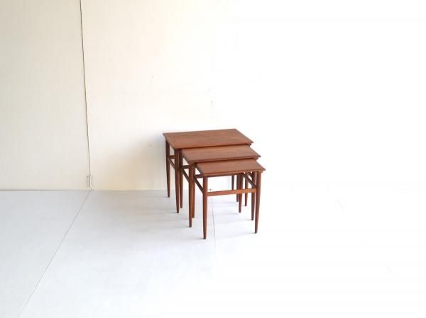 Nest Table (161)