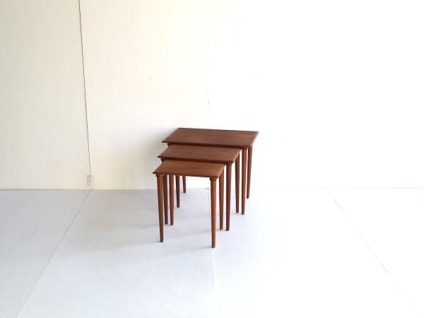 Nest Table (162)