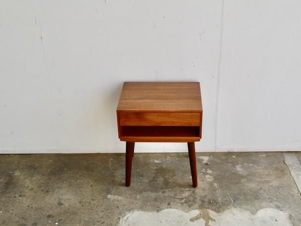 Sidetable  (163)