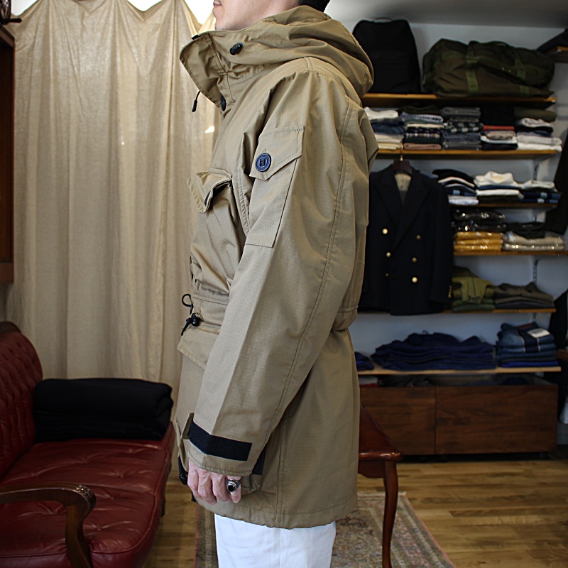 FORTIS clothing マウンテンパーカー ミリタリー 英国製 イギリス FORTIS CLOTHING】英国特殊部隊御用達のブランドからボンバー