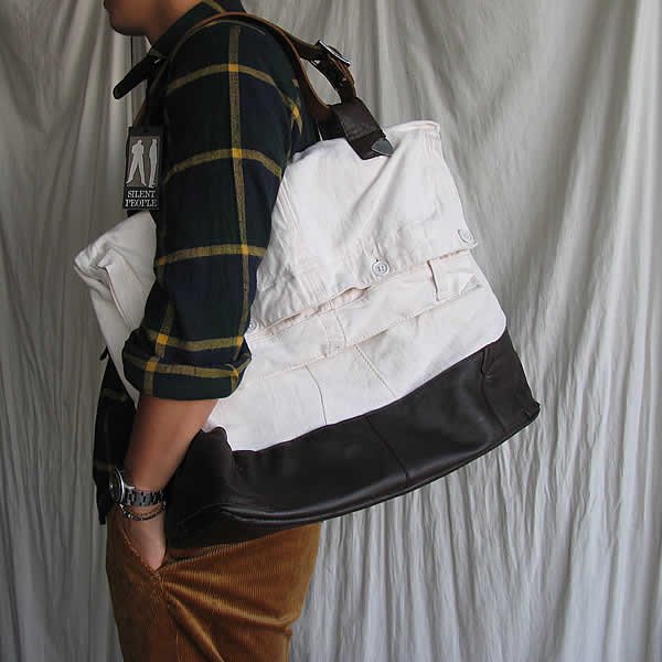 <img class='new_mark_img1' src='https://img.shop-pro.jp/img/new/icons41.gif' style='border:none;display:inline;margin:0px;padding:0px;width:auto;' />SILENT PEOPLE / REMAKE BAG　Navy (58.000→37.800税抜)