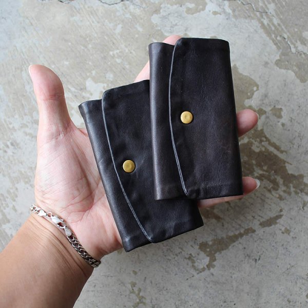 COLINA de passaros / handmade leather keycase