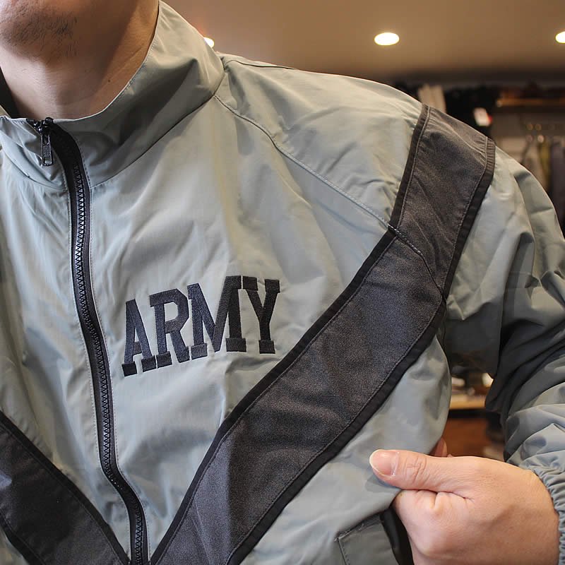 デッドストック 米軍 US ARMY IPFU フィットネスジャケット