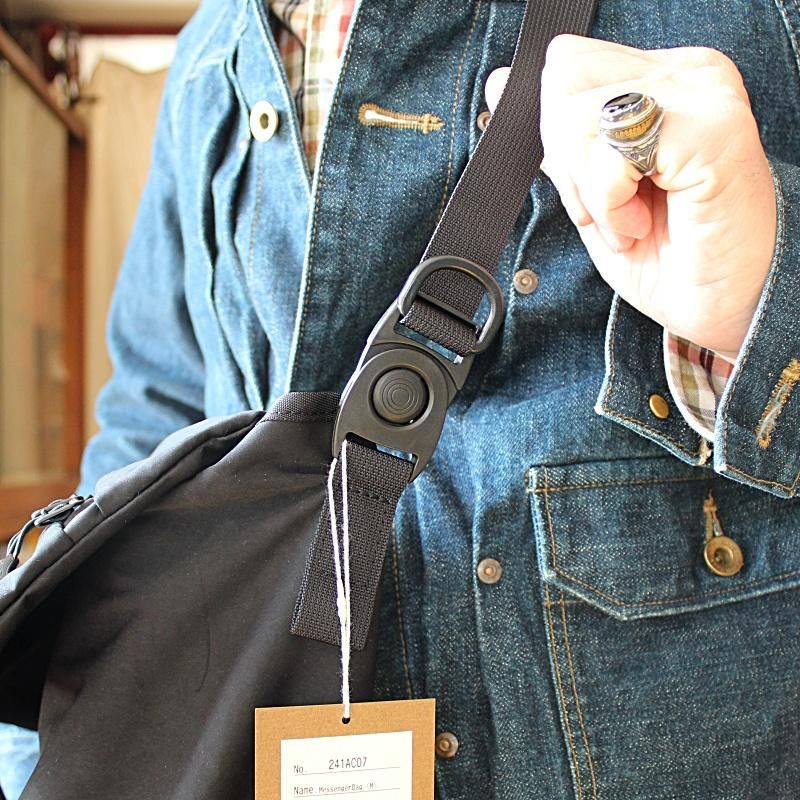 COLINA de passaros コリーナ highdensity milicloth bread bag COLINA de passaros コリーナ highdensity milicloth bread bag