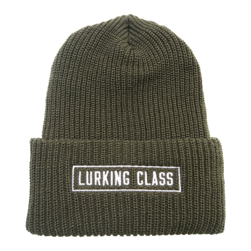 <img class='new_mark_img1' src='https://img.shop-pro.jp/img/new/icons14.gif' style='border:none;display:inline;margin:0px;padding:0px;width:auto;' />LOGO BEANIE-OLIVE