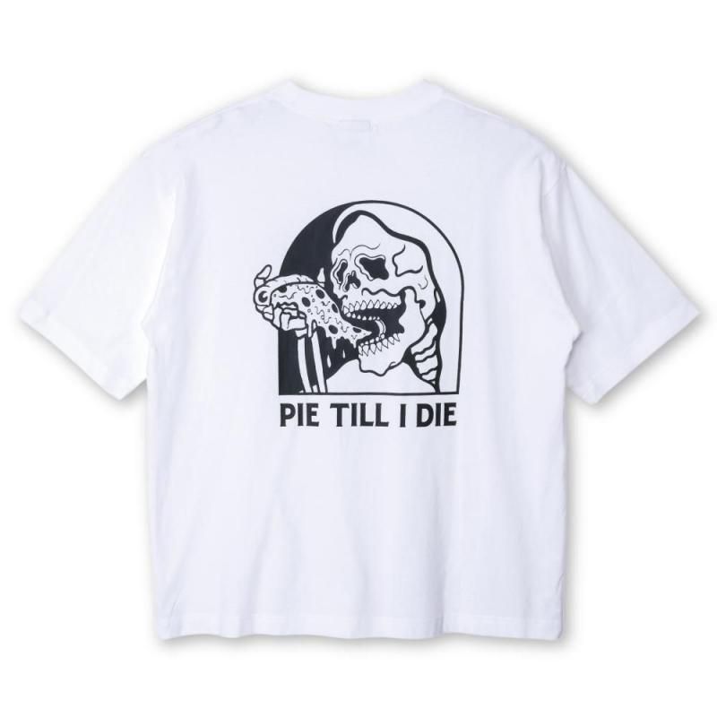 <img class='new_mark_img1' src='https://img.shop-pro.jp/img/new/icons13.gif' style='border:none;display:inline;margin:0px;padding:0px;width:auto;' />PIE TILL I DIE S/S TEE -WHITE
	