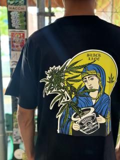 BLACKLINE guriruboothBLACKLINEtee