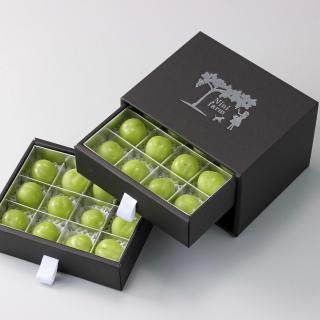 至福の一粒 シャインマスカット ぶどう農園 Nini Farm オンラインショップ