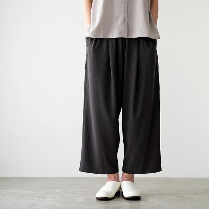 evam eva エヴァムエヴァ