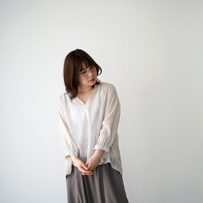 evam eva エヴァムエヴァ ギャザー プルオーバー gathered pullover E241T194 レディース トップス ブラウス靴通販  maqoo shoes&co.