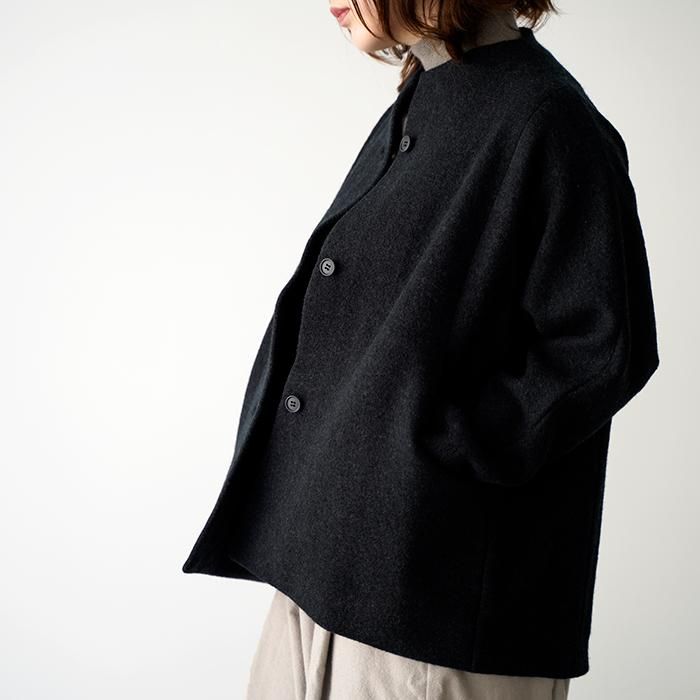 evam eva プレスウールショートコート